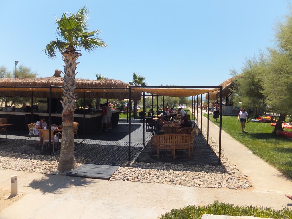 Aytas Hotel Ayvalı Extérieur photo